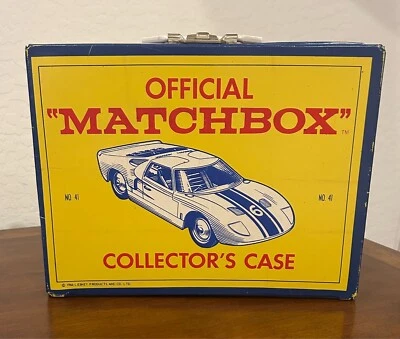 OFFICIAL MATCHBOX COLLECTORS CASE 1966 Holds 48 HAS 24 CARS ALL MATCHBOX - Image 1 of 4