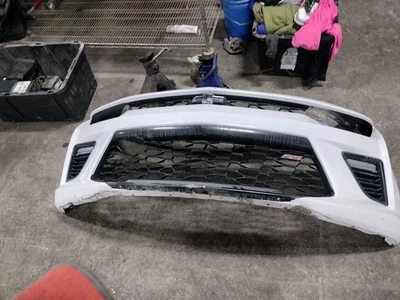 WHT FRONT BUMPER ASSEMBLY 2016-2018 CHEVROLET CAMARO - Image 1 of 4