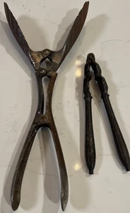 HandHeld Metal Nut Cracker & Salad Tongs Vintage - Picture 1 of 24