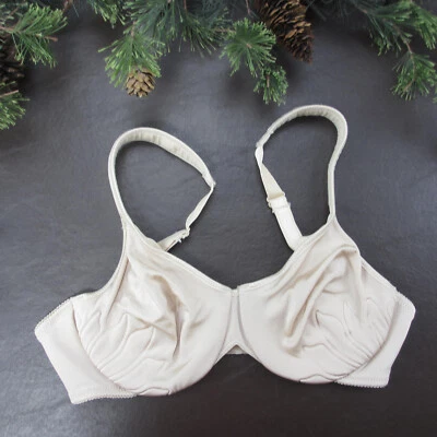 Sujetador Hanes 34C tostado sin forro con aros cierre ajustable trasero Foto 1 de 4