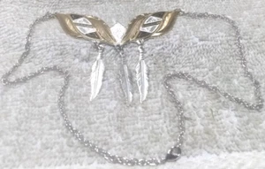 Montana Silversmiths Boundless Legacy Choker Pendant Silver Gold Dangle Feathers - Picture 1 of 13