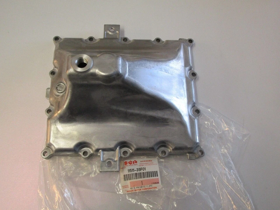 Оригинальный масляный поддон SUZUKI GSX-R1000 GSX-R600 GSX-R750 11511-35F01 новый - Изображение 1 из 1