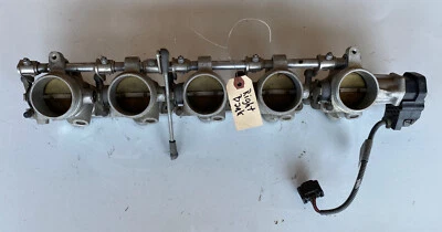 06-10 BMW M5/M6/E60/E63/E64/S85/V10 ПРАВЫЙ БЕРЕГ ДРОССЕЛЬНАЯ ЗАСЛОНКА ТЕЛА НАБОР 20K МИЛЬ!! - Изображение 1 из 4