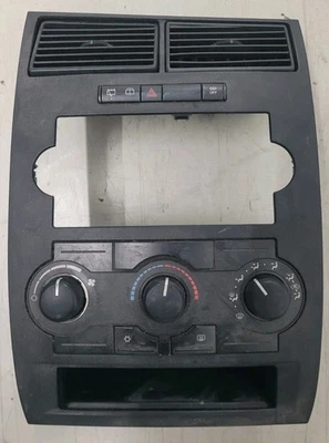 05-07 Dodge Magnum/Cargador Tablero Climatizador Control de Temperatura Radio Bisel  Foto 1 de 4