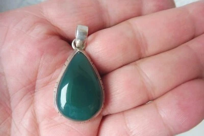 Molto Bello, Vecchio Pendente, 925 Argento Con Giada - Immagine 1 di 4