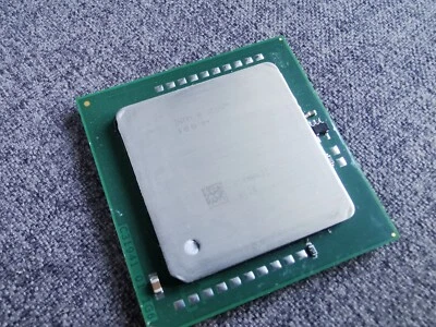 Intel Xeon SL7PE 3000DP 3ghz / 1M / 800mhz  Processor CPU - Image 1 of 3