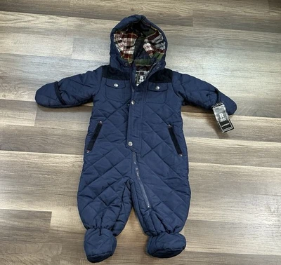NUEVO CON ETIQUETAS Rothschild Bebé Niños Cuadros Azul Con Capucha Granero Edredón Cochecito Azul Marino Traje de Nieve 12M Foto 1 de 4