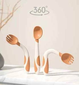 BPA Free Portable & Bendable Baby Feeding Set - Picture 1 of 3