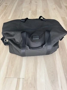 Tumi Alpha 2 Large Soft Travel Duffel 22153D2 - Picture 1 of 10