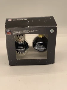 NFL Mini Blown Glass Ornament Set Seattle Seahawks Snowman & Ball - Picture 1 of 4