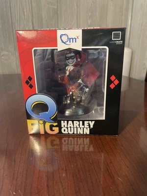 Figura Harley Quinn 2016 Q Fig DC Batman  Foto 1 de 3