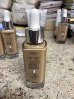 Suero tintado desnudo L'Oreal True Match 2-3 LUCES PEQUEÑA EMPRESA GATO DAMA 🎼🎨🩰 Foto 1 de 3