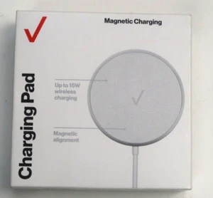 Verizon Magnetic Wireless Charging Pad 15W  USB-C Cable White Brand New $39.99 - Picture 1 of 5