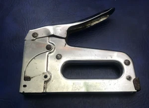 Arrow Stapler Model T-50M - Picture 1 of 6