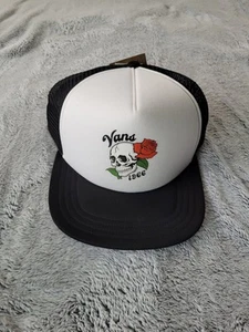VANS Mens Black & White Snapback Flatbill Max T Logo Trucker Hat Cap Rose OSFM - Picture 1 of 8