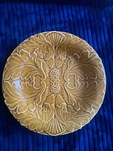 Portugal Hand Built dinner plate Pottery  Amber 10” Oak Leaves Majolica - Picture 1 of 4