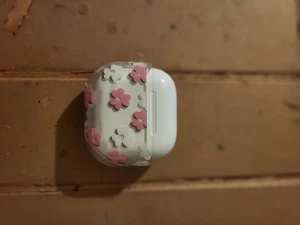 Apple Airpod Pro(3rd Generation) Case No Earbuds - Picture 1 of 6