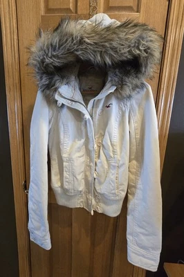 Abrigo Chaqueta Bomber Y2K Hollister Piel Sintética Con Capucha Crema Sherpa Talla L De Colección Foto 1 de 4