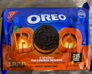 NEW OREO 6 SPOOKY HALLOWEEN DESIGNS ORANGE COLORED CREME SANDWICH COOKIES (530g) - Picture 1 of 2