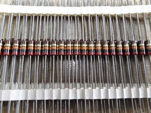 50 x Allen Bradley 20K 0.5W carbon composition Part no EB2035 203 - Picture 1 of 2