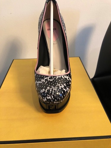 NUOVE SCARPE FENDI IN PELLE NERA BIANCA ROSA POMPA PLATEAU MISURA 8 5 38 5