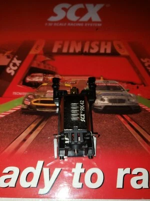 NUEVO MOTOR SCX DIGITAL WOS RK42 en montaje altas rpm se adapta a chasis de 4 pines. Foto 1 de 4