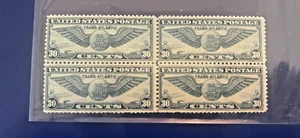 Estampilla de Estados Unidos C24 1939 como nueva-nh-og bloque de 4 estampillas - Imagen 1 de 2