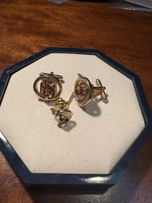 Swank Cufflinks Tie Pin Set Topaz Colored Faceted Glass Gold Tone Round - Image 1 of 4