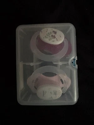 2 MAM Schnuller 0 - 6 Monate neu und unbenutzt - Bild 1 von 4