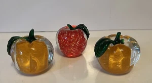 LENOX 3 Pc Handblown Glass Fruit/Vegetable Paperweights. - Picture 1 of 11