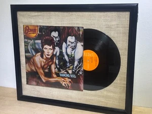 DAVID BOWIE | "Diamond Dogs" | RCA Vinyl LP | Framed Mounted Glass | Man Cave - Picture 1 of 9