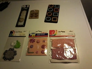5X  EMBELLISHMENTS/STICKERS FOR SCRAPBOOKING  NEW IN DIFFRRENT THEMA'S  (M) - Picture 1 of 3