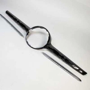 Original Mercedes-Benz Nightpaket Zierleiste Kühlergrill schwarz CLA C117/X117 - Bild 1 von 3