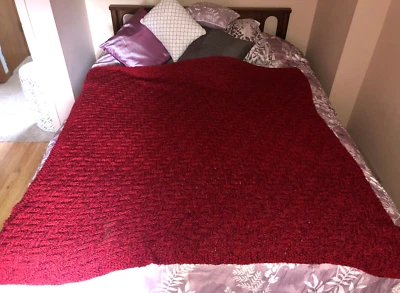 used handmade crochet two- color dark red burnt crimson AFGHAN blanket 2 snags - Image 1 of 4