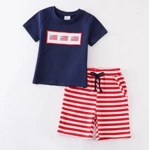 NEW Boutique 4th of July US Flag Smocked Boys Shorts Outfit Set - Picture 1 of 5
