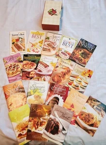 Pampered Chef Season's Best Cookbook 18 Booklet Recipe Collection Lot 1998-2007 - Picture 1 of 15
