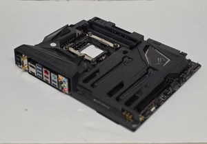 Placa madre ASUS MAXIMUS VIII FORMULA Intel LGA1151 DDR4 WiFi ATX - Sin escudo - Imagen 1 de 6