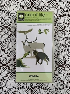 Cricut Lite Cartridge WILDLIFE New Sealed Unlinked OUTDOORS 2000165 Provo Craft - Picture 1 of 3