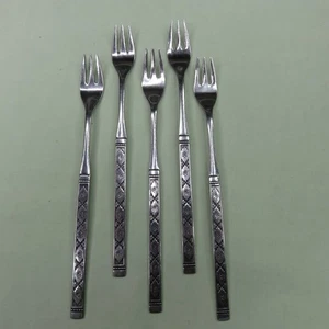 Oneida Lisbon Set of 5 Seafood Cocktail Forks Distinction Stainless MCM - Picture 1 of 5
