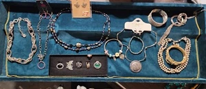 Huge lot of Jewlery 22 Pieces Nice Silver and rhinestone rings necklace bracelet - Picture 1 of 6