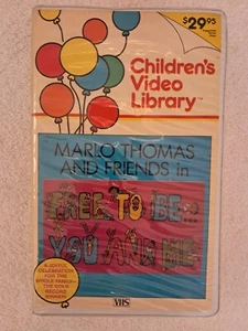 Marlo Thomas & Friends Free To Be You And Me VHS Tape Kris Kristofferson - Picture 1 of 5