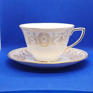 1 Royal Worcester Pompadour Gold Brocade on White Cup & Saucer Vintage s-2D - Picture 1 of 5