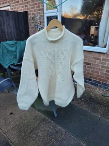 100% Wool JUMPER with Design Chest 44 /Length 26 inch.Used - Picture 1 of 13