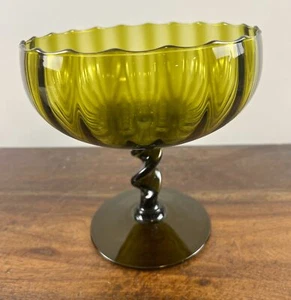 Compota de vidrio verde aguacate Mid-Century Empoli Italia, cuenco de pedestal, arte vintage - Imagen 1 de 5
