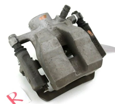 Pinza de freno trasera derecha Toyota Sienna XLE 2011-2012 OEM Foto 1 de 4