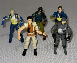 VTG GI Joe Figure Flint Shipwreck Law Military Police Mutt Dog Handler Dial Tone - Foto 1 di 18