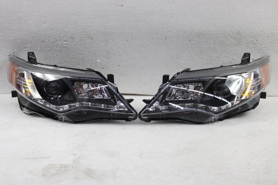 FITS 12-13 TOYOTA CAMRY DRL DAYTIME LED STRIP BLACK PROJECTOR HEADLIGHTS LAMPS - Imagem 1 de 1