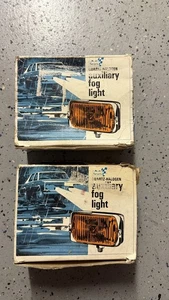 Vintage PAIR NOS 12V Sears Quartz Halogen Amber Auxiliary Fog Light MINT 70s! - Picture 1 of 11