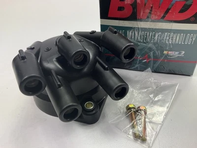 Tapa distribuidora de encendido BWD C771 para Nissan 1993-1997 2,4 L I4 Foto 1 de 4