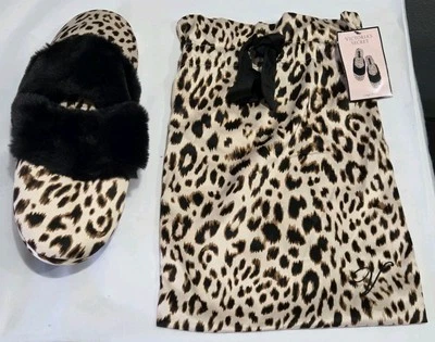 Victoria's Secret 豹纹动物印花缎面家居拖鞋 L 码 (9-10) — 第 1/2 张图片